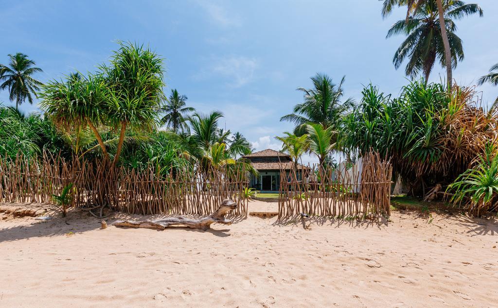 Greenparrot-Villa Ambalangoda  Bagian luar foto