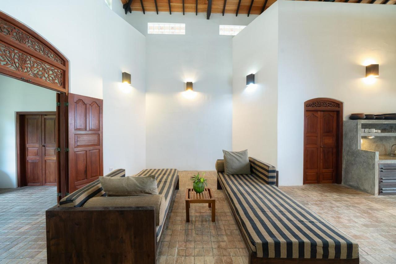 Greenparrot-Villa Ambalangoda  Bagian luar foto
